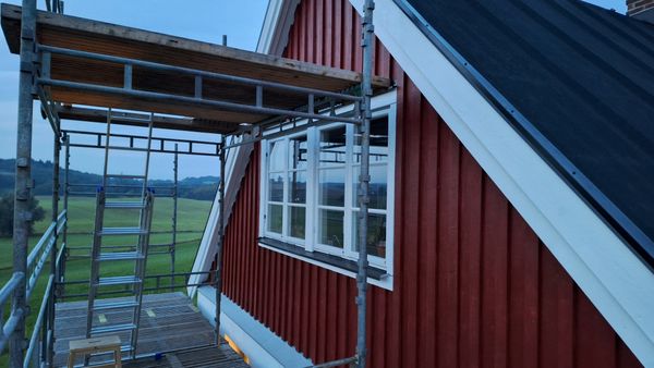 Västra gaveln renoverad